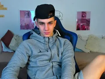 frank_mooree free chat on liveonude