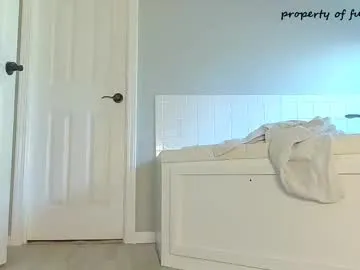 milabunny_ free chat on liveonude Image 13