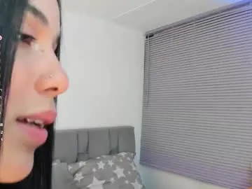 DiamondJo free chat on liveonude Image 4