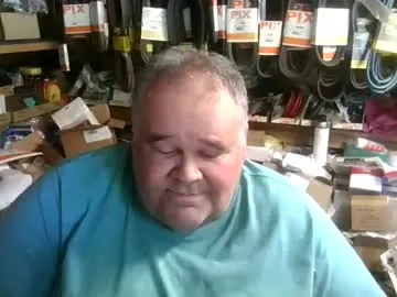 MiaLiaHot free chat on liveonude Image 13