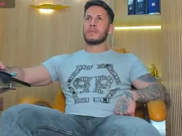 veronicaredonda free chat on liveonude Image 10