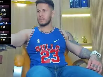 veronicaredonda free chat on liveonude Image 8