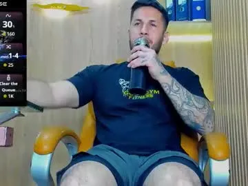 veronicaredonda free chat on liveonude Image 9