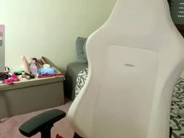 ELENA-XXX free chat on liveonude Image 2