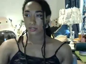 BELBIG free chat on liveonude Image 4