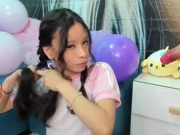 MiaLiaHot free chat on liveonude Image 10