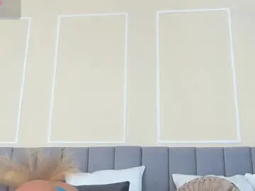 DiamondJo free chat on liveonude Image 2