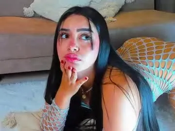 adria_ross free chat on liveonude Image 14