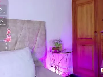 DiamondJo free chat on liveonude Image 9