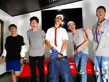 emmajohanson free chat on liveonude Image 12