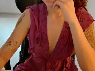 DiamondJo free chat on liveonude Image 13