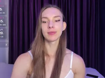 lila_elliot free chat on liveonude Image 11