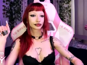 BELBIG free chat on liveonude Image 17