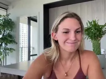 hold-me-tight free chat on liveonude Image 17