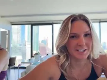 hold-me-tight free chat on liveonude Image 18