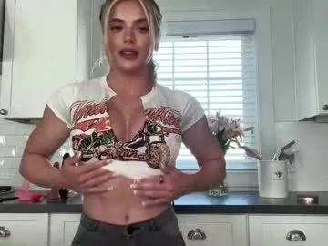 DiamondJo free chat on liveonude Image 3