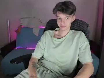 HEYBANANA free chat on liveonude Image 19