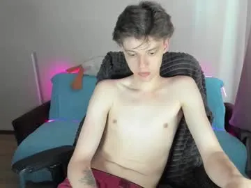 HEYBANANA free chat on liveonude Image 4