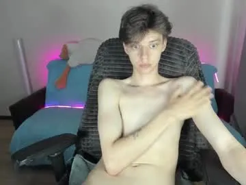 HEYBANANA free chat on liveonude Image 8