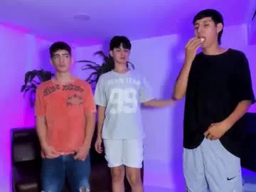 mara_summer free chat on liveonude Image 4