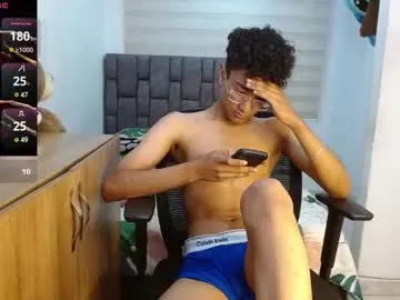 techno_420 free chat on liveonude Image 12