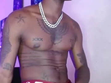 big_small_horny free chat on liveonude Image 11