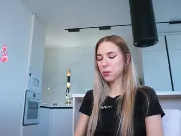 xunybany free chat on liveonude Image 13