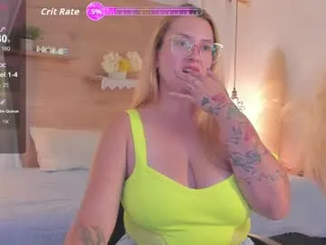 roxyheartley free chat on liveonude Image 8