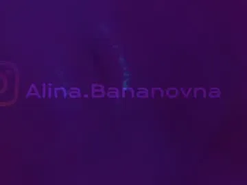 heymartina free chat on liveonude Image 2