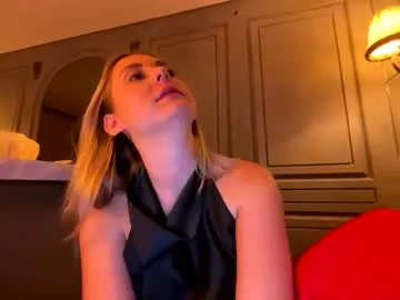 emmaa_rs free chat on liveonude Image 9