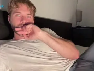 PinkFoxya free chat on liveonude Image 17