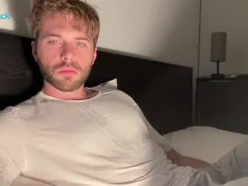 PinkFoxya free chat on liveonude Image 19