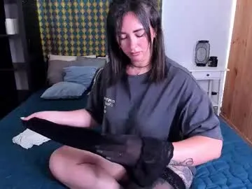 agatha__milf free chat on liveonude Image 9