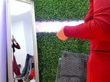 iamlila free chat on liveonude Image 10