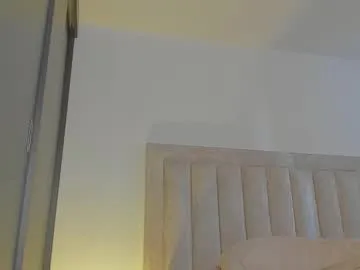 adria_ross free chat on liveonude Image 9