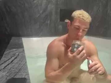 xunybany free chat on liveonude Image 17