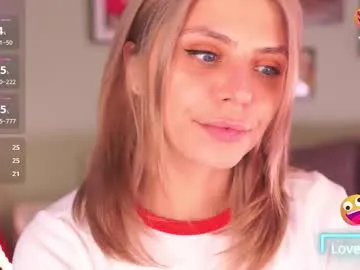 mandarinkaa free chat on liveonude Image 8