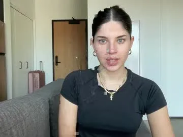 noah_devil_ free chat on liveonude Image 13