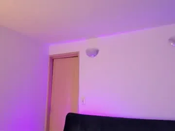 ELENA-XXX free chat on liveonude Image 15