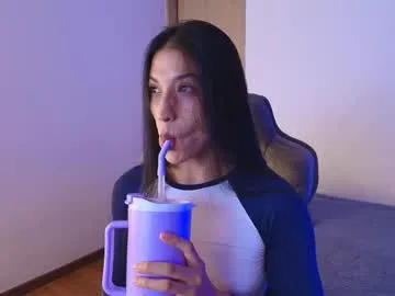 ELENA-XXX free chat on liveonude Image 3