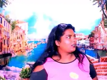 DiamondJo free chat on liveonude Image 10