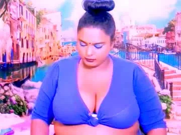 DiamondJo free chat on liveonude Image 19