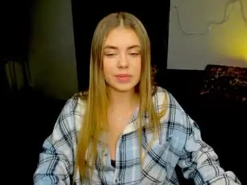 xunybany free chat on liveonude Image 18