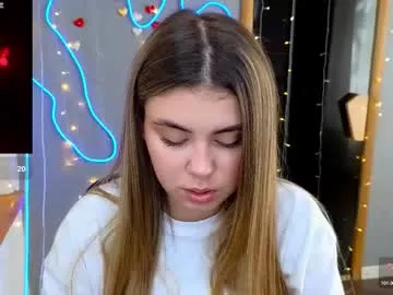 xunybany free chat on liveonude Image 19