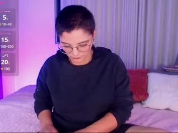 shelleymorell free chat on liveonude Image 9