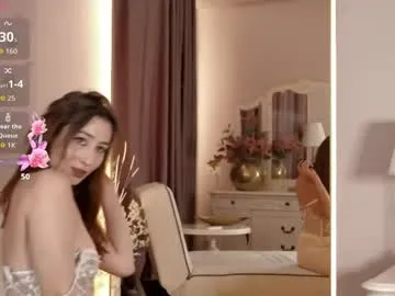 ELENA-XXX free chat on liveonude Image 13