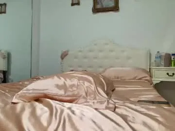 remax14 free chat on liveonude Image 10