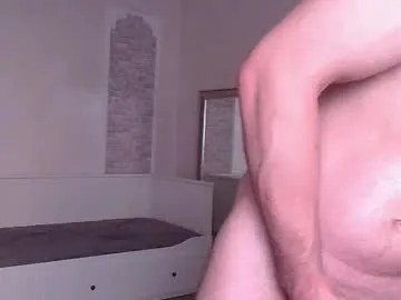 xunybany free chat on liveonude Image 4