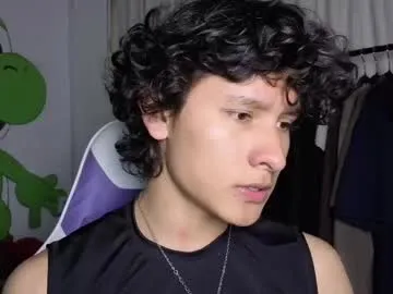 Girl-Pleasure free chat on liveonude Image 15