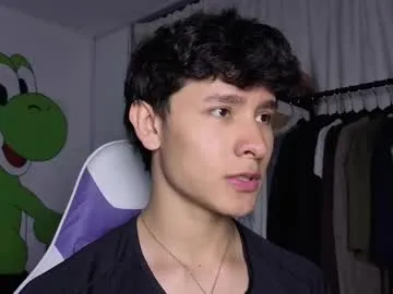 Girl-Pleasure free chat on liveonude Image 16